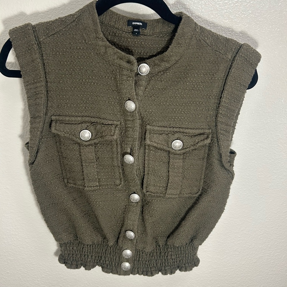 Express Women’s Olive Green Knit Button-Up Smocked Sleeveless Blouse Sz S